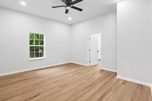 1220 E Pulaski St, Fort Worth, TX 76104 - Photo 13