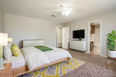 6117 Autumn Springs Drive, Arlington, TX 76001 - Photo 11