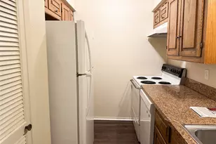 510 W Marvin Ave, Waxahachie, TX 75165 - Photo 5