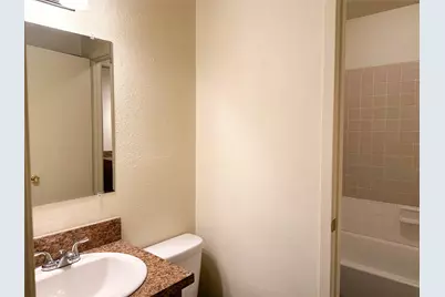 510 W Marvin Avenue #211, Waxahachie, TX 75165 - Photo 7