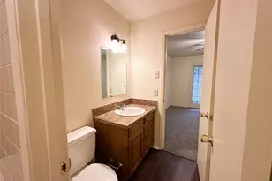 510 W Marvin Ave, Waxahachie, TX 75165 - Photo 9