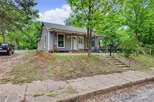 205 S Main St, Bonham, TX 75418 - Photo 23