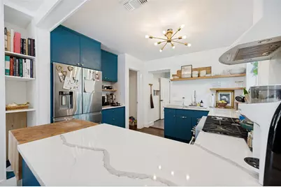 220 W College Street, Lewisville, TX 75057 - Photo 7