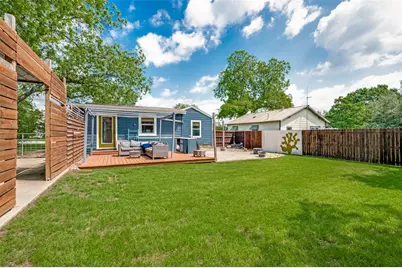 220 W College Street, Lewisville, TX 75057 - Photo 25