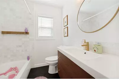 220 W College Street, Lewisville, TX 75057 - Photo 19