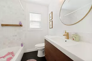 220 W College St, Lewisville, TX 75057 - Photo 19