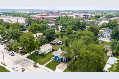 220 W College Street, Lewisville, TX 75057 - Photo 29