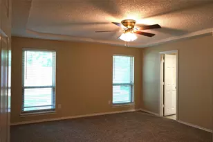 3221 Elkhart Ct, Arlington, TX 76016 - Photo 17