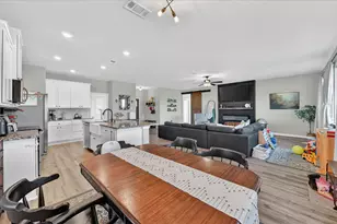 5130 Hillside Loop N, Justin, TX 76247 - Photo 11