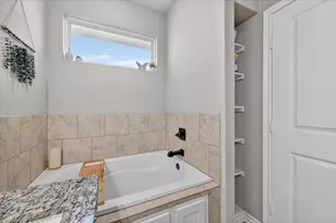 5130 Hillside Loop N, Justin, TX 76247 - Photo 31