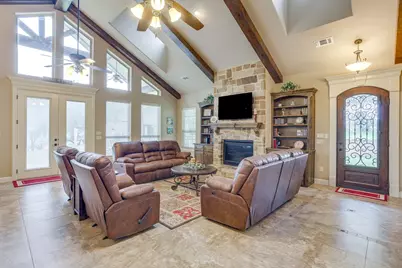6417 Beacon Vista Circle, Granbury, TX 76049 - Photo 7