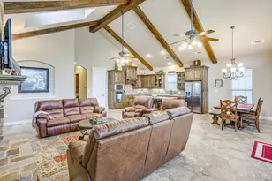 6417 Beacon Vista Cir, Granbury, TX 76049 - Photo 11