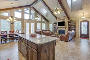 6417 Beacon Vista Cir, Granbury, TX 76049 - Photo 13