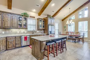 6417 Beacon Vista Cir, Granbury, TX 76049 - Photo 15