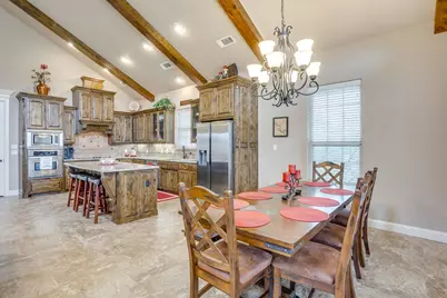 6417 Beacon Vista Circle, Granbury, TX 76049 - Photo 9