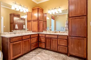 2308 Bentwater Ct, Granbury, TX 76049 - Photo 35