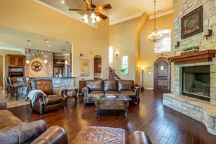 2308 Bentwater Ct, Granbury, TX 76049 - Photo 7