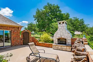 2308 Bentwater Ct, Granbury, TX 76049 - Photo 29