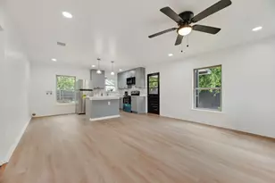 8736 Comer Dr, Dallas, TX 75217 - Photo 5