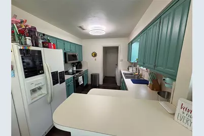 6320 Leasa Court, Sachse, TX 75048 - Photo 5