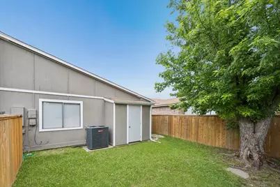 4451 Chapman Street, The Colony, TX 75056 - Photo 11