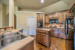 3819 Monte Carlo Ln, Denton, TX 76210 - Photo 11