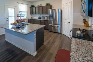 2070 Puma St, Crandall, TX 75114 - Photo 9