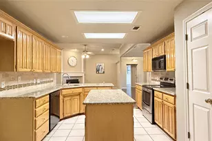 5206 Lookout Trail, Arlington, TX 76017 - Photo 9