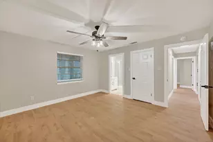 129 N Dobson St, Burleson, TX 76028 - Photo 19