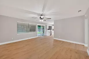 129 N Dobson St, Burleson, TX 76028 - Photo 3