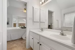 2845 Evening Mist Dr, Little Elm, TX 75068 - Photo 9