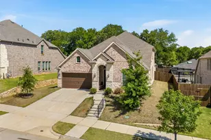 2204 Christopher Ln, Euless, TX 76040 - Photo 3