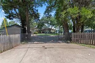 203 N Oak Acres Dr N, Malakoff, TX 75148 - Photo 35