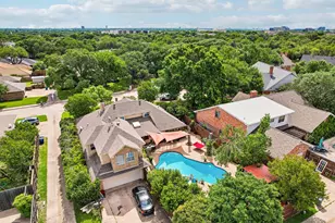 4208 Bretton Bay Cir, Dallas, TX 75287 - Photo 37