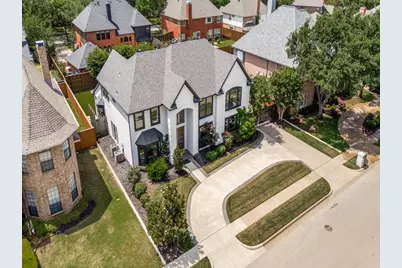 2805 Greenbrook Court, Grapevine, TX 76051 - Photo 37