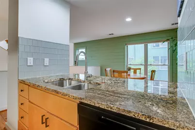 3801 San Jacinto #E, Dallas, TX 75204 - Photo 15