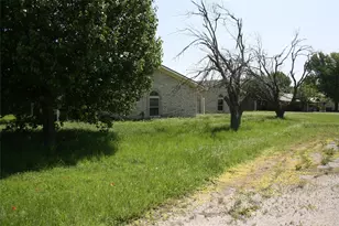 103 Wolf Cir, Graham, TX 76450 - Photo 7
