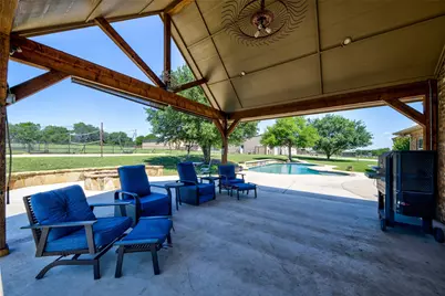 724 Zion, Rhome, TX 76078 - Photo 9