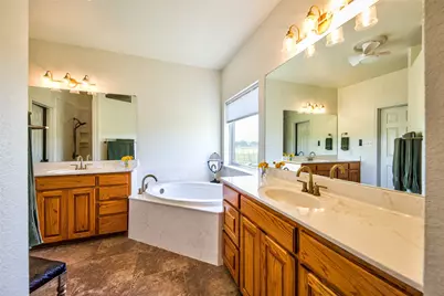 724 Zion, Rhome, TX 76078 - Photo 23