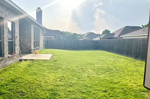 1113 Devonshire Dr, Glenn Heights, TX 75154 - Photo 13