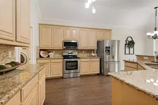 2632 Britany Cir, Bedford, TX 76022 - Photo 13