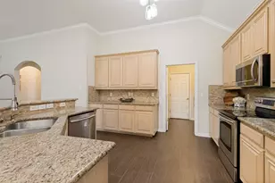 2632 Britany Cir, Bedford, TX 76022 - Photo 11