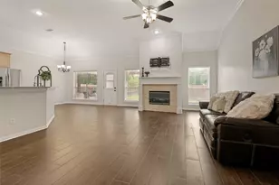 2632 Britany Cir, Bedford, TX 76022 - Photo 5