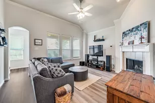 16312 Dry Creek Blvd, Prosper, TX 75078 - Photo 5