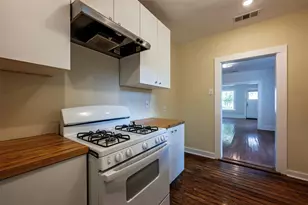 1212 Hawthorne Ave, Fort Worth, TX 76110 - Photo 5