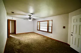 1314 W Water St, Weatherford, TX 76086 - Photo 23
