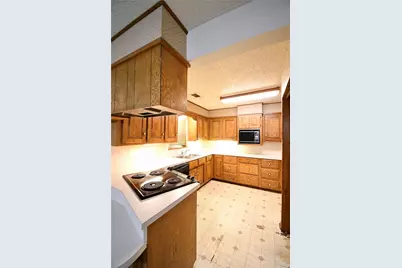 1314 W Water Street, Weatherford, TX 76086 - Photo 13