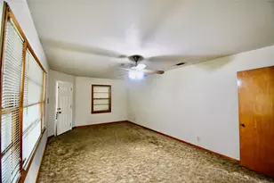 1314 W Water St, Weatherford, TX 76086 - Photo 21
