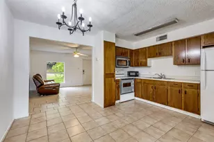 520 Lake Crest Pkwy, Azle, TX 76020 - Photo 11