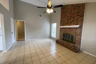 4104 Green Acres Cir, Arlington, TX 76017 - Photo 3
